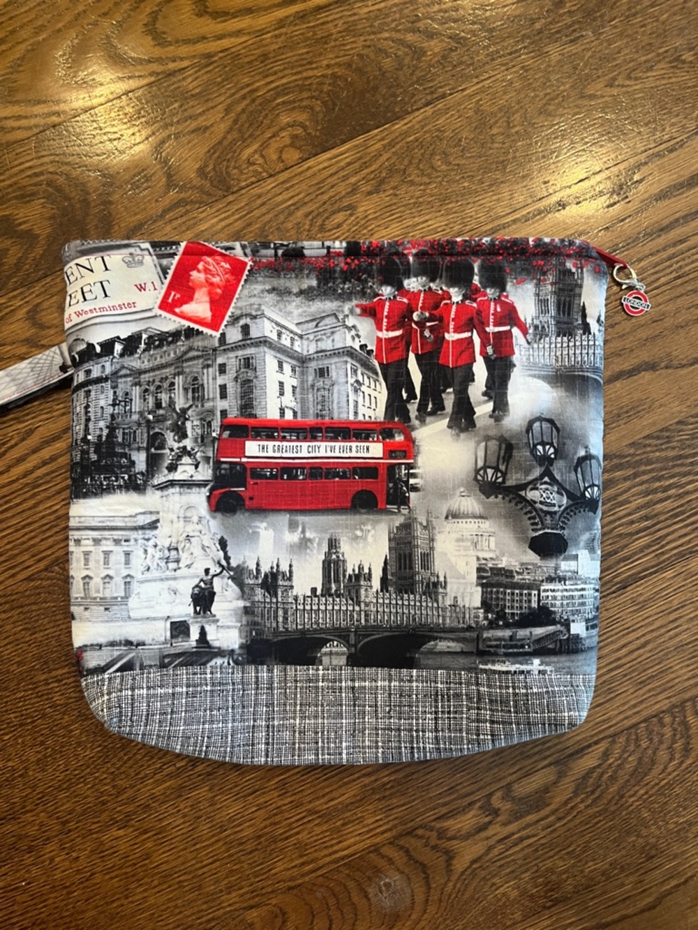 London Print Red & Black Travel Zip Pouch